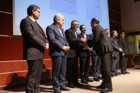 پیمایش ملی خانواده طرح برترچهارمین دوره تجلیل از برترینهای پژوهش و فناوری جهاد دانشگاهی معرفی شد