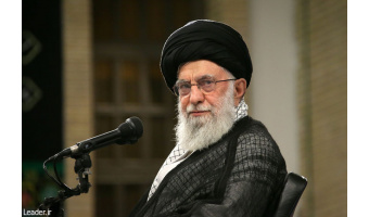 مقام معظم رهبری: من اصرار می کنم، تاکید می کنم، بنیاد نخبگان و همه‌ی نهادهای نخبگانی باید به علوم انسانی بپردازند.